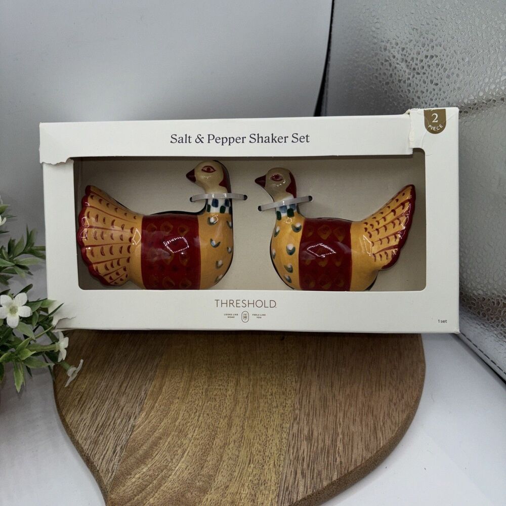Threshold Ceramic Turkey Salt And Pepper Shaker Set Stoneware Farm Country NEW